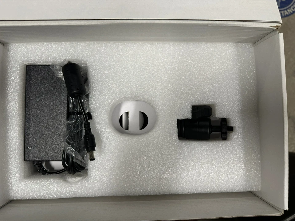 Litepanels Lykos+ Bi-Color LED - Excellent Condition - Image 4 of 4