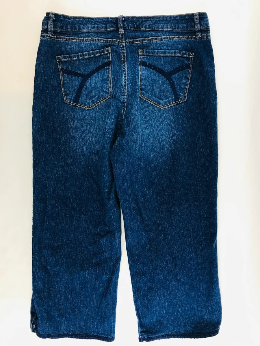 Bandolino shorts and best sale capris