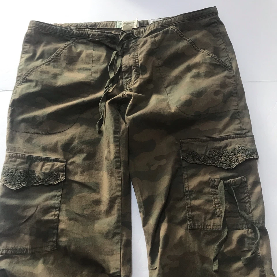 Y2K Cargo Pants 8 Camo Paratrooper Utility Grunge Skate Low Rise Hip Hop Rave - Image 2 of 4