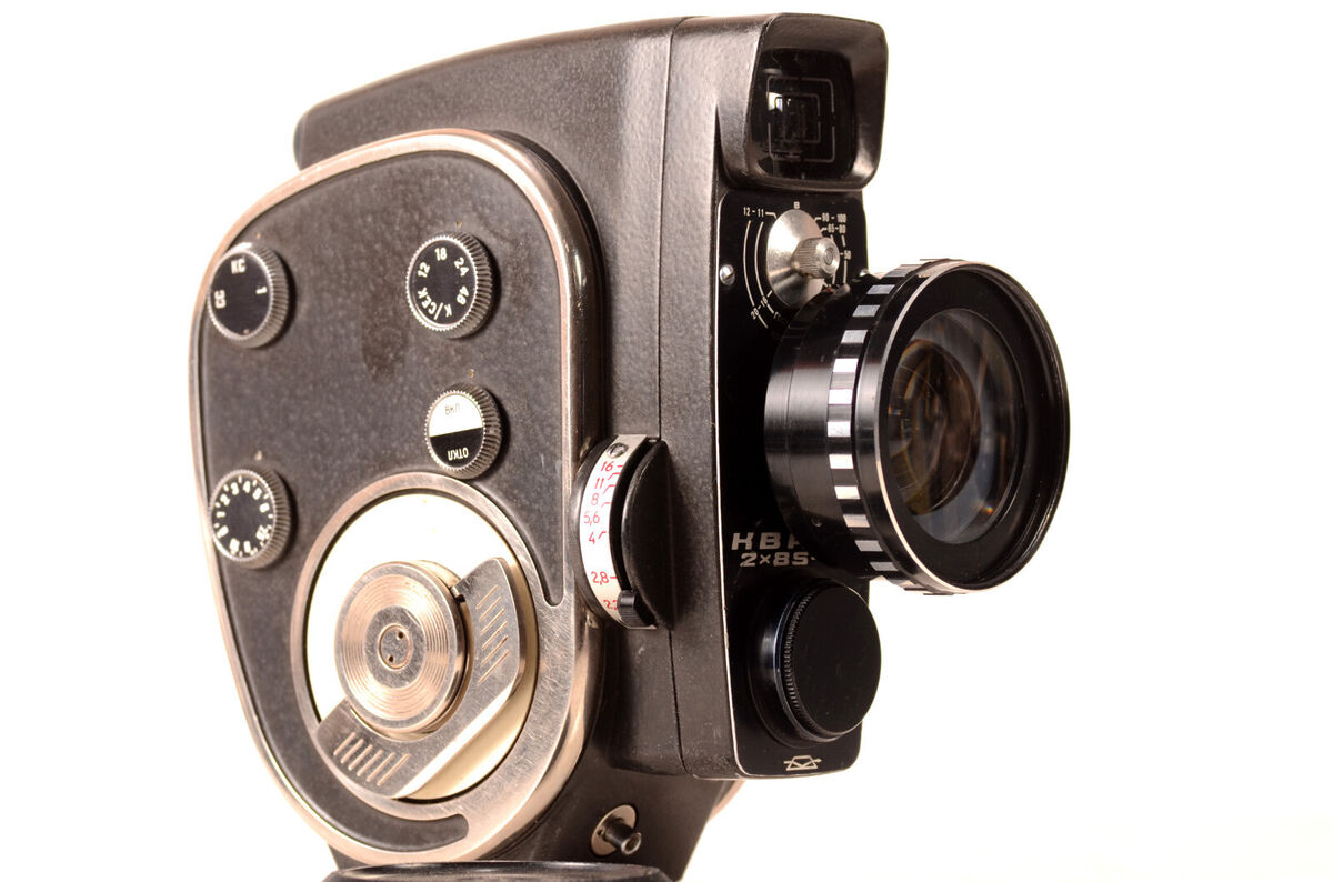 Quarz Quartz 2x8S-1M Movie USSR 16mm 2x8 Cine Camera Quarz Quartz 2x8S-1M Movie USSR 16mm 2x8 Cine Camera