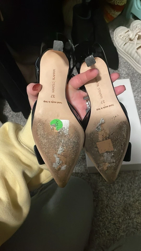 Tacones Manolo Blahnik Kitten Foto 2 de 4