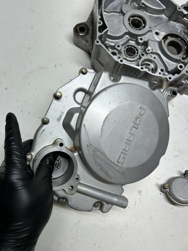 2005 05 Polaris Predator 500 OEM LOT Right Crankcase Case Clutch Cover Water Pum - Picture 8 of 23