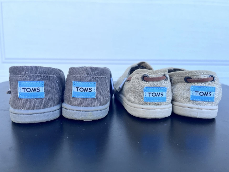 Tiny TOM’S Classics 2pair LOT SZ6 Natural Burlap Canvas SZ7 Ash Canvas READ DESC - Image 3 of 4