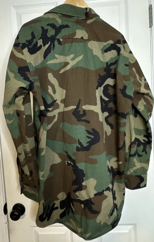 *redhead BUTTON UP shirt woodland CAMOUFLAGE MEN'S COTTON BLEND Has Blemish - Image 3 of 4