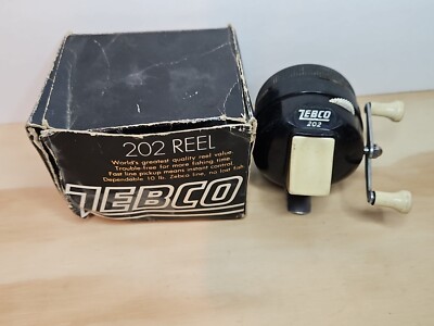 FISHING REEL Vintage Zebco 202 Black Color Metal Foot 3 Rivets