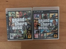 Lot de 2 PS3 jeux  Grand Theft  Auto IV et V avec Les Cartes Comme Neuf