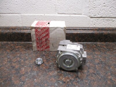 ROBERTSHAW 24V DIAPHRAGM GAS VALVE -MODEL 7010BGVE- 3/4'' IN 3/4'' OUT 700-417