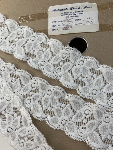 Vintage IVORY Stretch Lace Trim | 1m | Deadstock Bridal Lingerie Coquette DIY - Picture 7 of 13