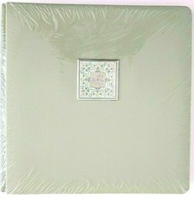 Creative Memories 12' X 12' Sage Green Kaleidoscope Album with 15 pages Sealed