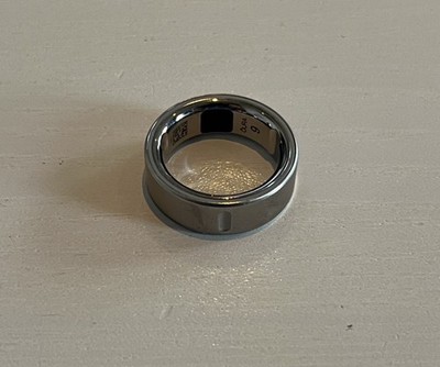 Oura Ring Gen 4 Größe 9 gebürstetes Silber (defekter Akku/Anschluss) Ersatzteile/Parts