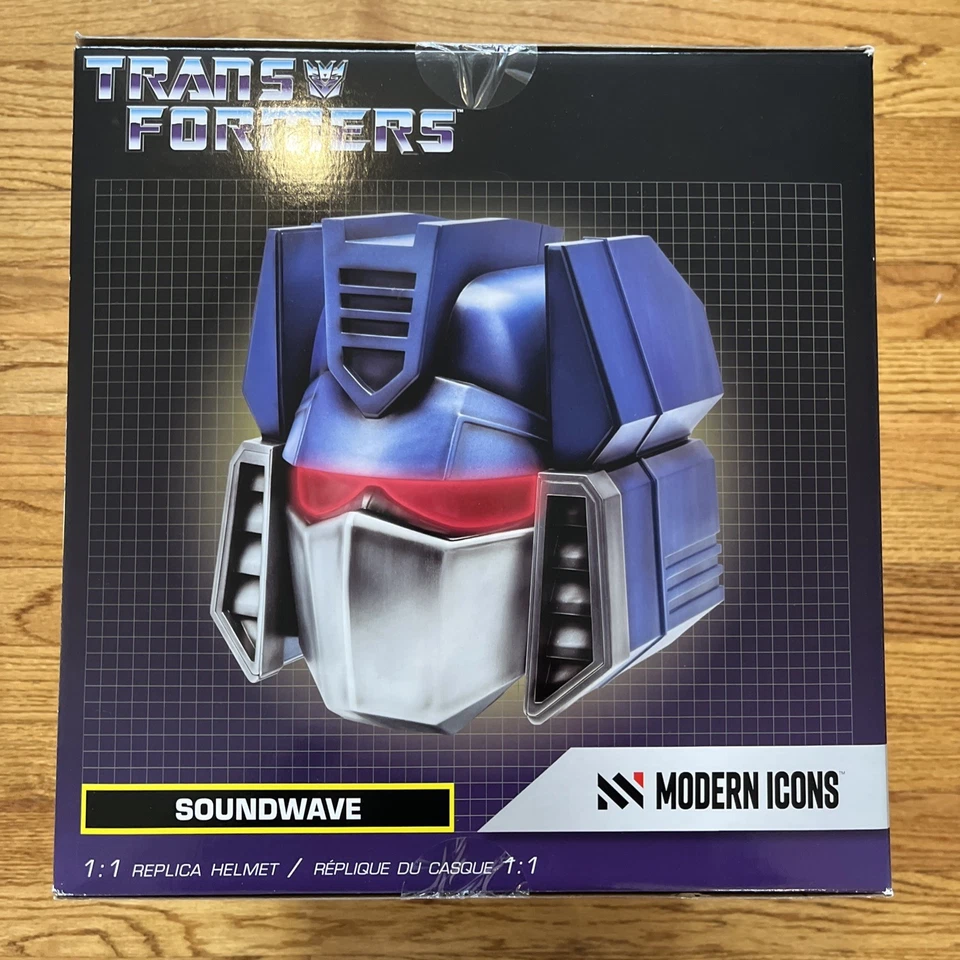 NEW GameStop Modern Icons Transformers Soundwave 1:1 Replica Electronic Helmet - Image 3 of 4