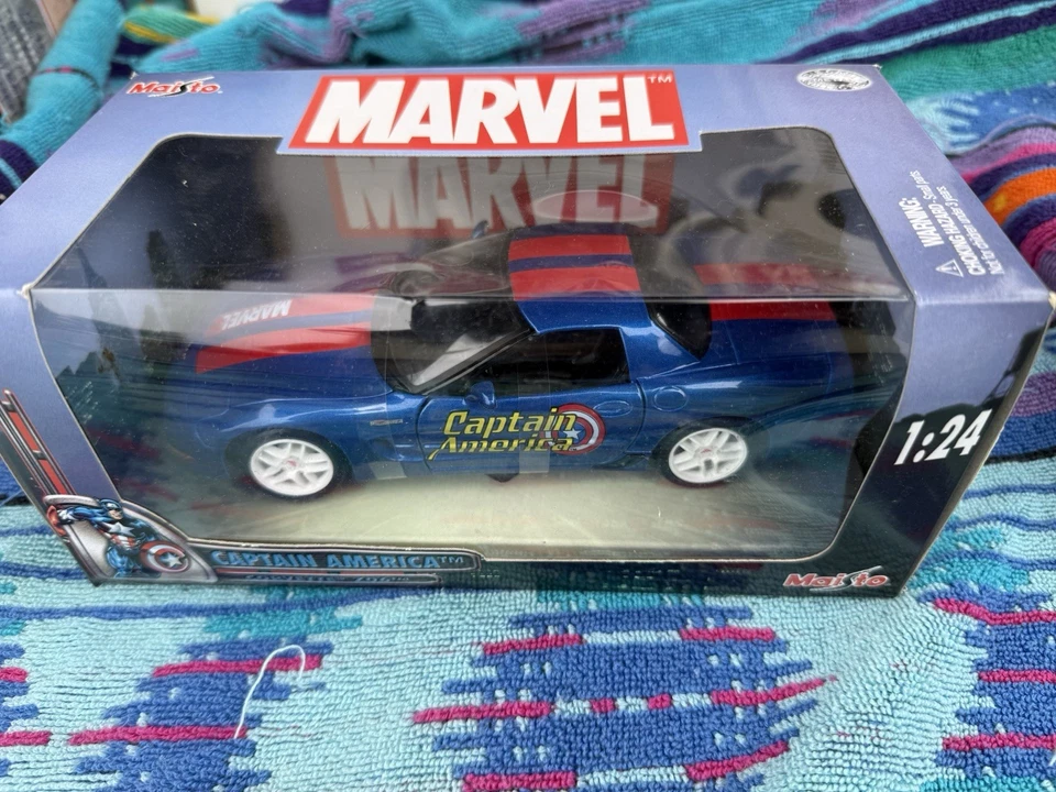 Marvel Captain America Corvette Die-Cast Car 1:18 Scale 2003 - Image 2 of 4