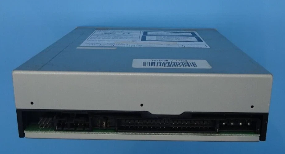 FREECOM-FREECOM32A IDE Laufwerk CD-R/RW Burner Writer Brenner Drive#LW1495 - Bild 2 von 3