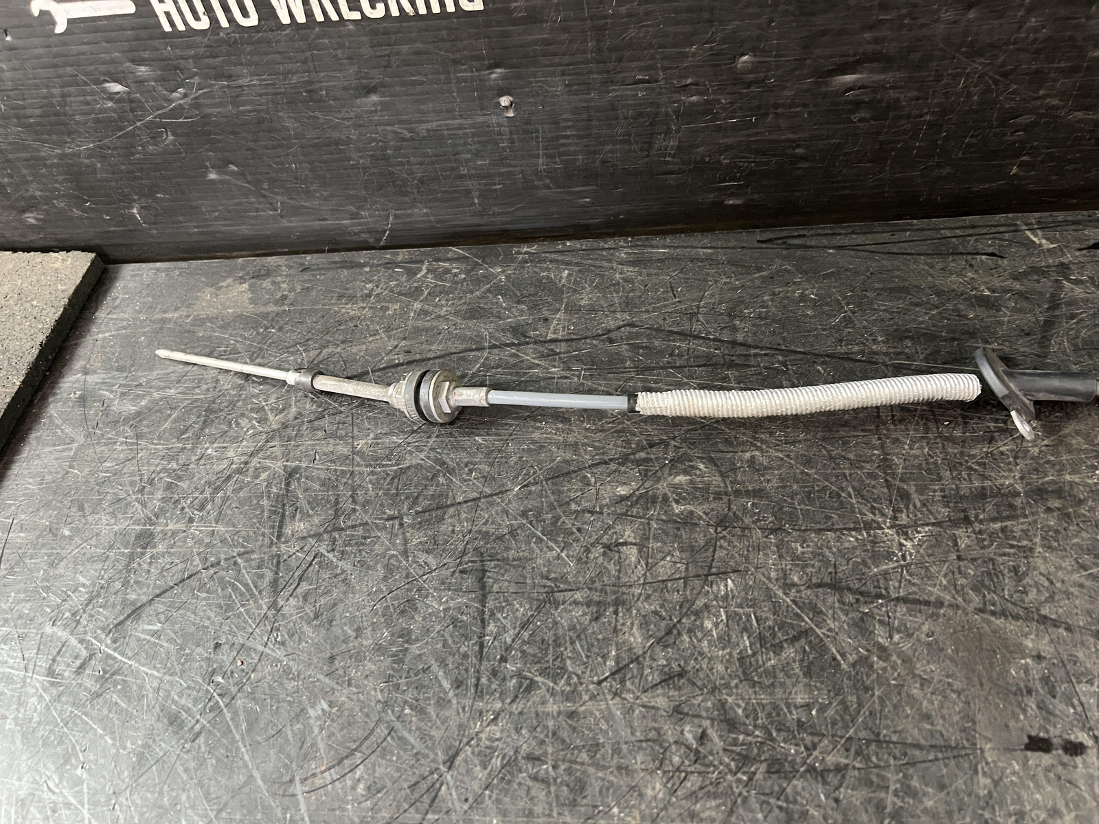 09-11 MASERATI GRANTURISMO AUTOMATIC FLOOR SHIFTER GEAR SELECTOR