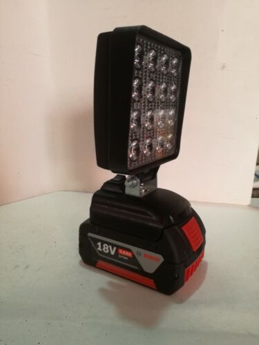 Faretto LED 48W, IP 67 per batterie Bosch 18V 2-4 A li-ion - Foto 3 di 7