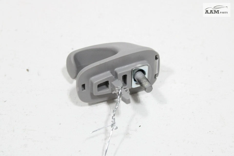 Chevrolet Malibu 2016-2024 trasero izquierdo superior techo manija agarre abrigo gancho OEM Foto 3 de 4