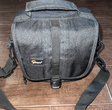 Lowepro Nova Camera Bag - Black
