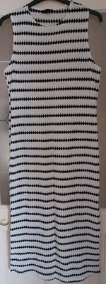 New Look Ladies Knitted Sleeveless Maxi Dress Cream & Black Stripe Size 18 New - Image 1 of 4