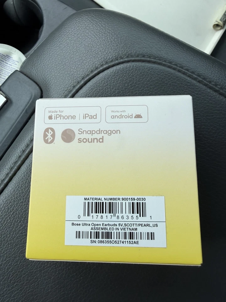 Bose x Kendra Scott Limited Edition Ultra Open Earbuds - Image 3 of 3