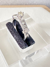 14Kt.White Gold 0.25ct.Round Diamond Engagement Bridal Ring, size 6.75, 4.5GR.