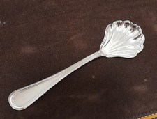 Cucchiaino conchiglia x zucchero formaggio in argento 800 stile Inglese gr. 22