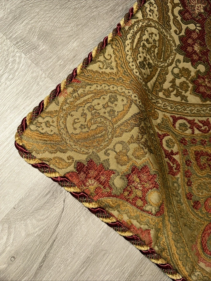 Eastern Accents Old World Paisley Jacquard Fundas Lumbar Cuerda Borde 38x20 Usado en Excelente Condición Foto 4 de 4