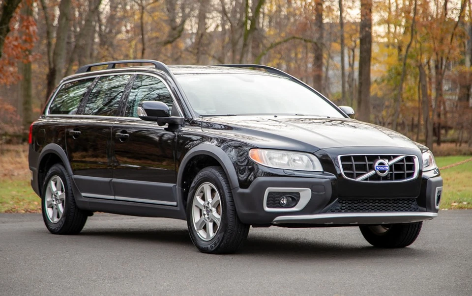 2011 Volvo XC70 3.2 AWD Wagon 94k mi Serviced Booster Seats WE SHIP! - Image 4 of 4