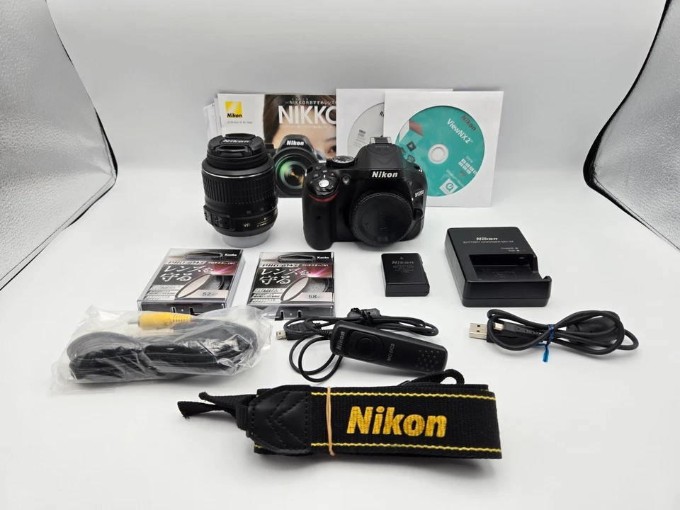 [MINT / 24K shots] Nikon D5200 Digital SLR Camera + 18-55mm Lens Kit From Japan - Image 2 of 4
