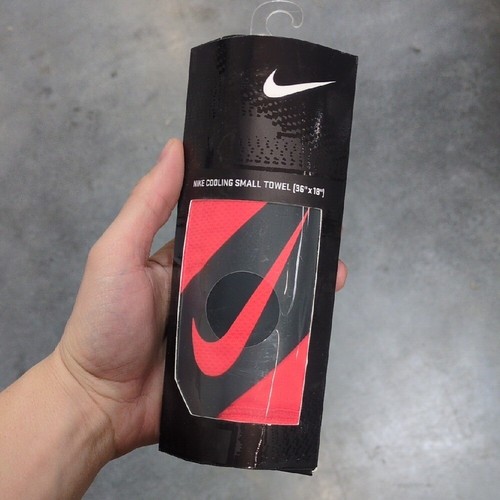 Nike Cooling Small Red Towel NWT 36x18