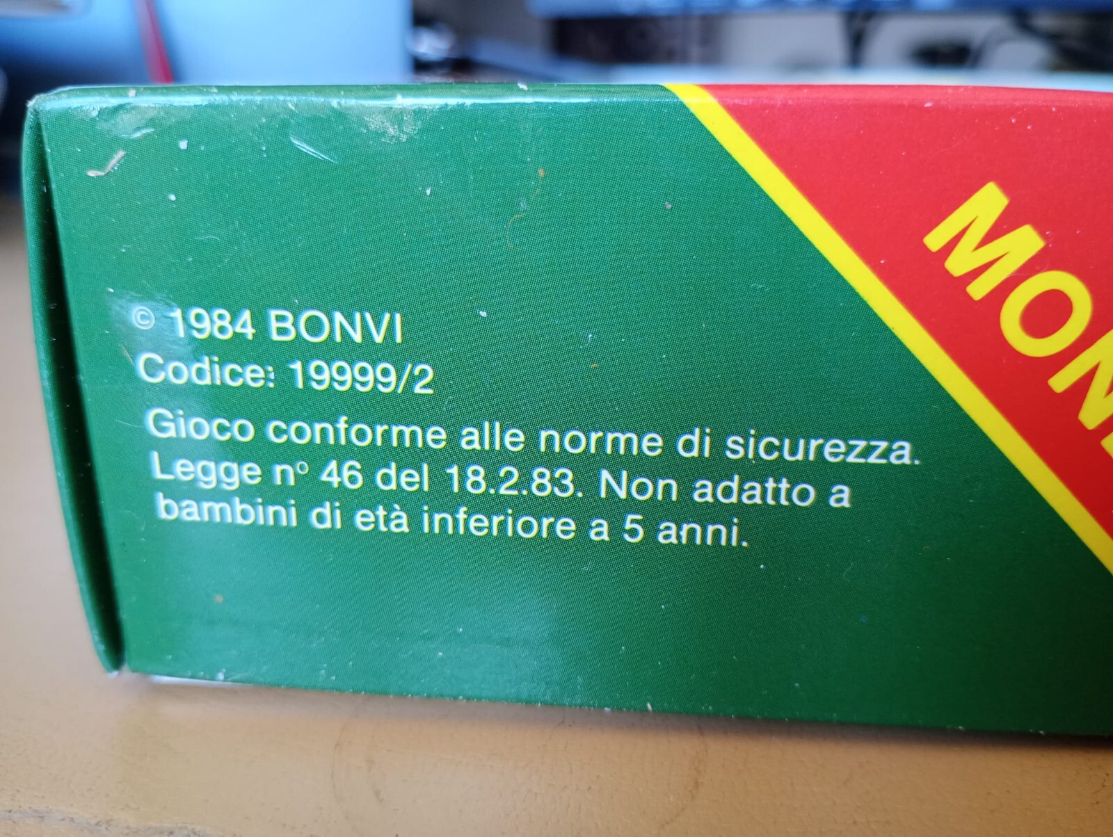 Foto 7 di 9
