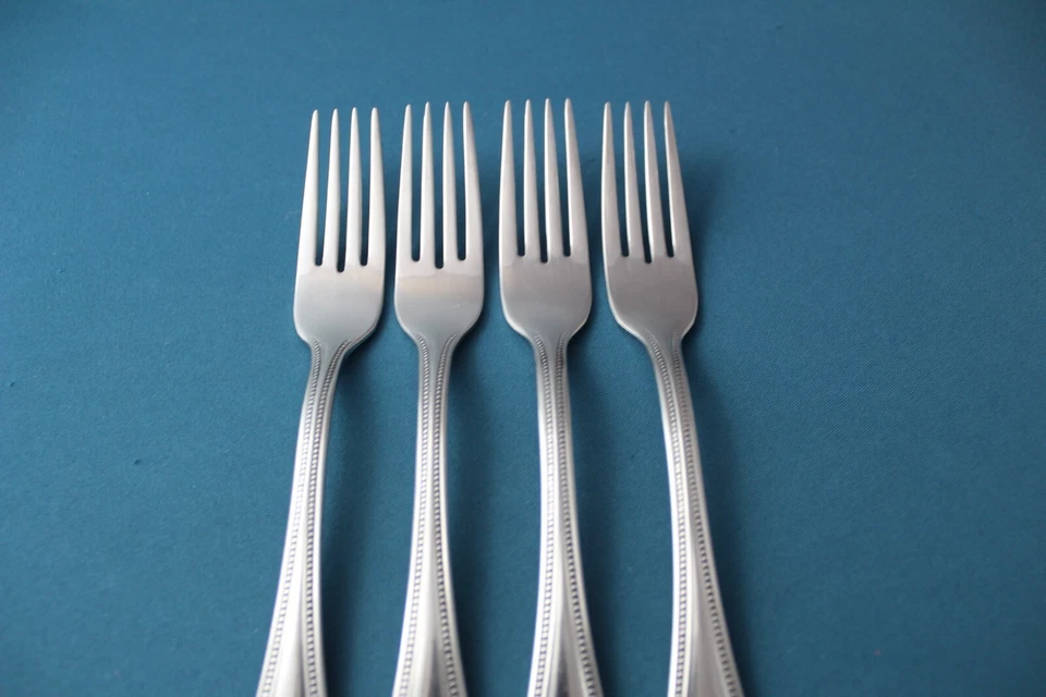 4 Tenedores de Cena Toalla CUENTAS ANTIGUAS Satinado 18/8 Acero Inoxidable Alemania 8" Foto 3 de 4