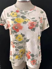 Croft Barrow knit top Size M Classic Tee T short sleeve floral cotton