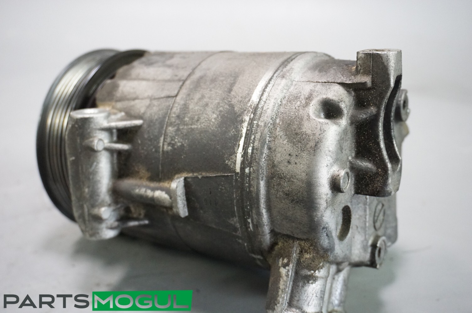 14-17 Maserati Ghibli S AC A/C Air Conditioning Compressor Pump AK2308237 OEM