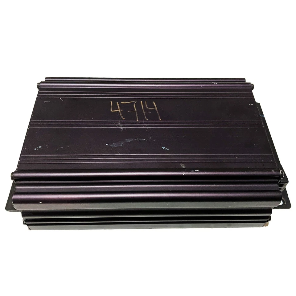 Amplificador de sistema de sonido de radio audio OEM Audi A6 A6 Quattro 1995-1998 / AMP3510 Foto 2 de 4