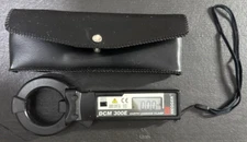 MEGGER AVO DCM 300E Earth Leakage Clamp METER with CASE