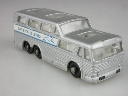 66c Greyhound Coach GMC - 31595 Matchbox Regular Wheels Lesney - Picture 3 of 9
