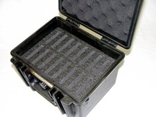 New ArmourCase Protective Storage Travel holds 16 - 2.5 SSD HDD Hard Drives Case