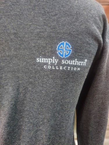 SIMPLY SOUTHERN GRAY TAILGATES & TOUCHDOWNS LONG SLEEVE SHIRT SIZE S - Picture 4 of 7