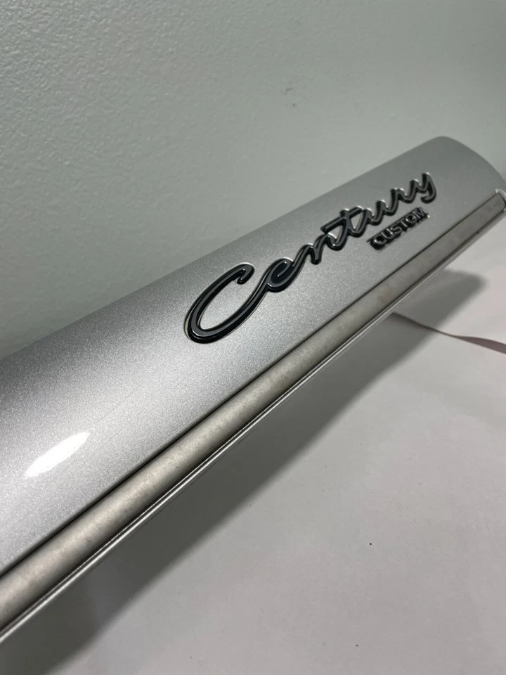 Panel de impacto lateral Buick Century 2001-2002 moldura puerta delantera derecha OEM Foto 3 de 4