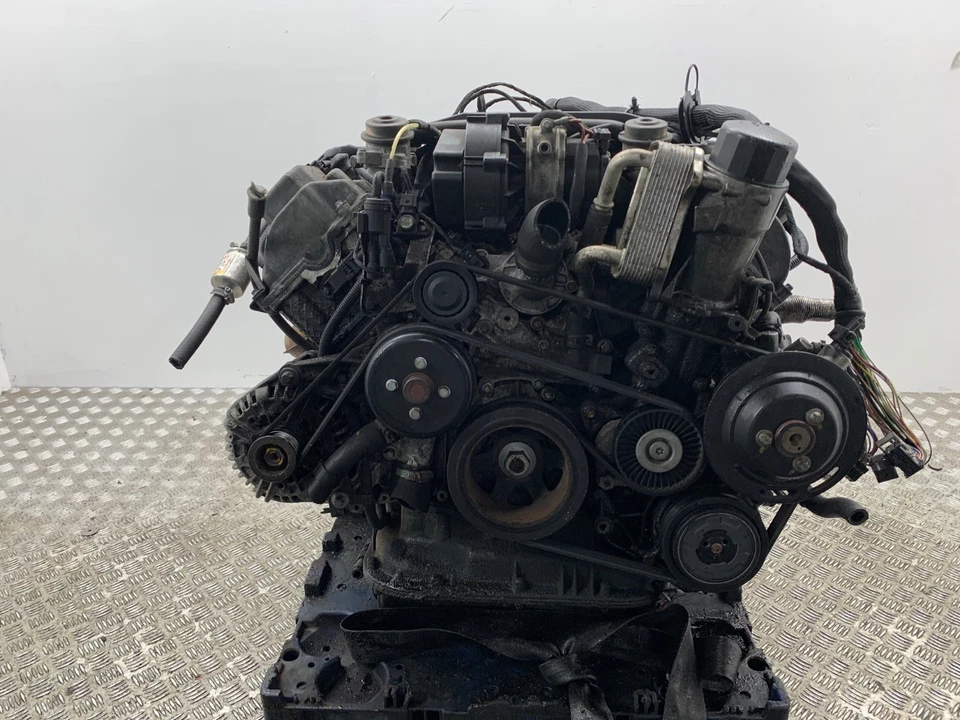 MERCEDES C215 CL500 5.0 PETROL COMPLETE 302 BHP 113.960 ENGINE - Image 3 of 4