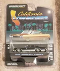 Greenlight 1987 Chevy Caprice 1:64 Diecast Car California Lowriders 63010-D