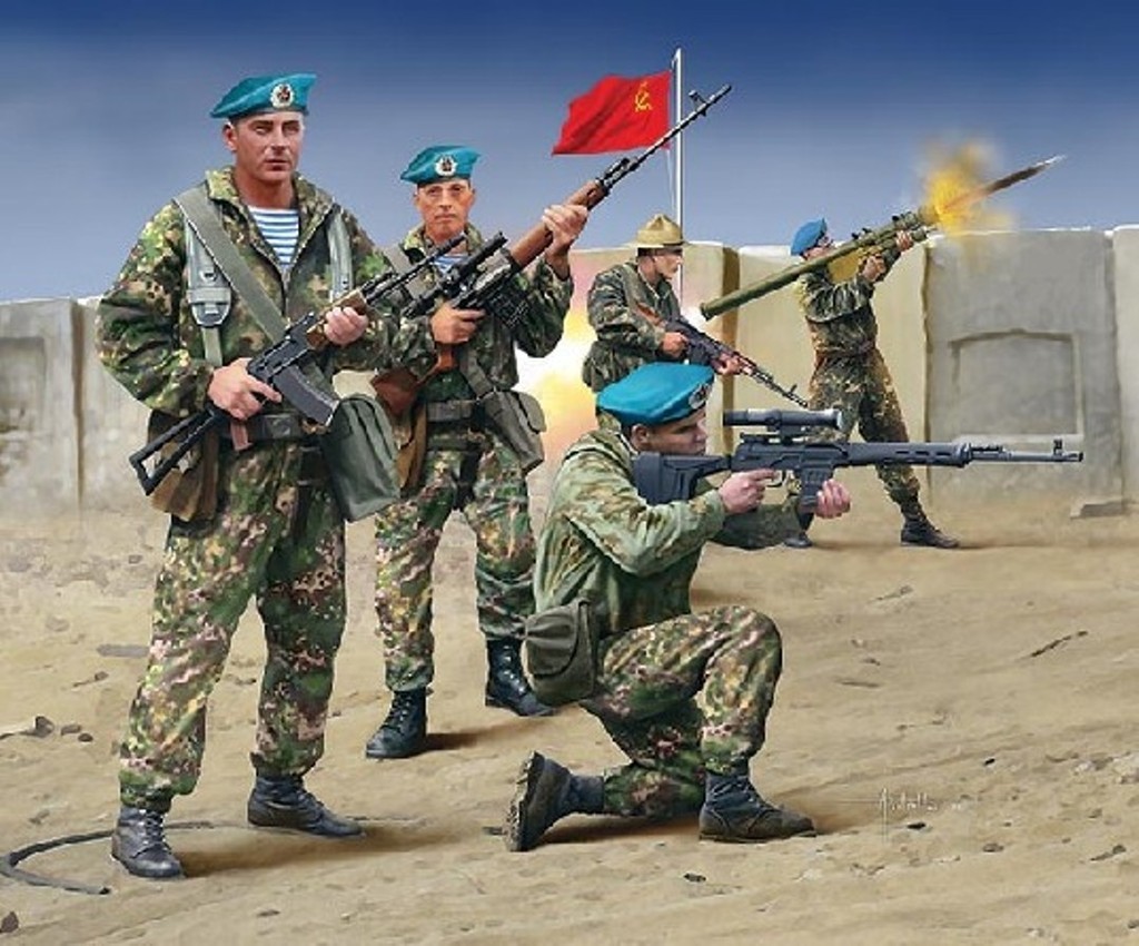 Revell 1/72nd Scale Soviet Spetsnaz 1980 Soldiers Set 2533 New In