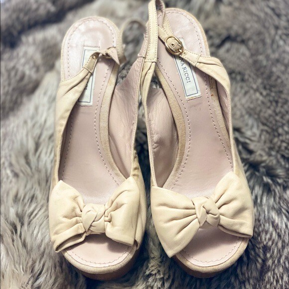 Nina Ricci wood wedge with beige leather bow slin… - image 1