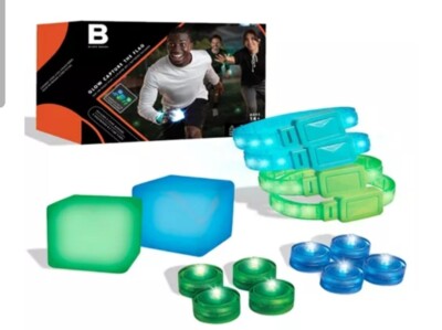 CAPTURE THE FLAG GLOW IN THE DARK SEALED BOX