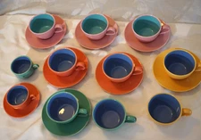 LINDT STYMEIST COLORWAYS 9CUPS & 7SAUCERS ,DEMITASSE CUPS & SAUCER TOTAL 19 PCS