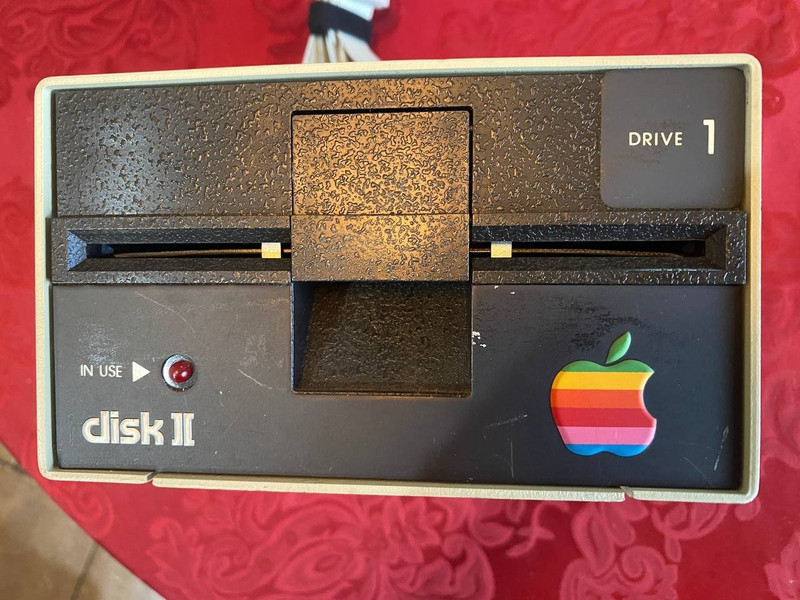 ✅ ⌘ Apple II Computer Disk II Drive , A2M0003 , Tested , Working