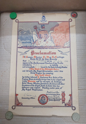 Vintage 1956 Neptun Rex überquert den Artic Circle H.M.S Comet Proclamation