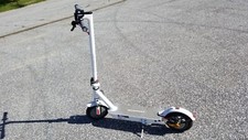 HOVERMAX H10K Pro Electric Adult Scooter 500W. 19 MPH Top Speed 22 Miles Range