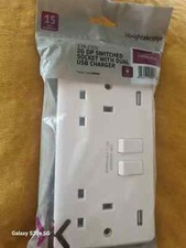 Image of Knightsbridge 13A 2 Gang Switched Socket 3.1A Shared USB Charger Port 2G 
