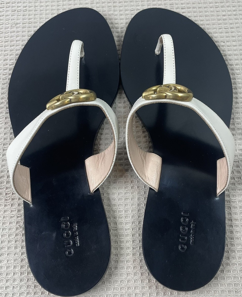 GUCCI ホワイト フリップフロップサンダル Women's Interlocking G slide sandal in white rubber | GUCCI® US